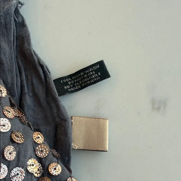 Anthropologie x Rr (Rose & Rose) Gray & Gold Sequin Scarf - Picture 3 of 4
